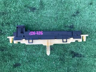 Монитор TOYOTA RAV4 AVA44 2AR-FXE 83950-42230 2 ракурс