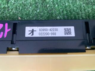 Монитор TOYOTA RAV4 AVA44 2AR-FXE 83950-42230 3 ракурс