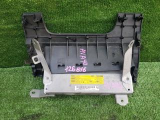 Крышка подушки безопасности TOYOTA RAV4 AVA44 2AR-FXE 2 ракурс