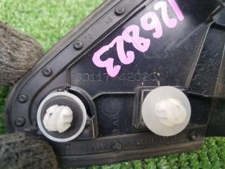 Уголок крыла правый передний TOYOTA RAV4 AVA44 2AR-FXE 60117-42020 4 ракурс