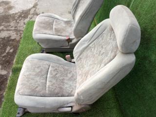 Сиденье переднее NISSAN R'NESSA N30 3 ракурс