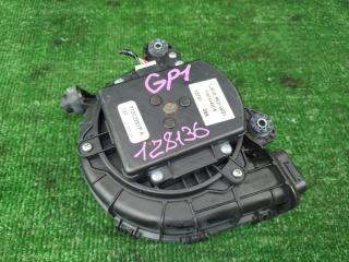 Мотор охлаждения батареи HONDA FIT GP1 2 ракурс