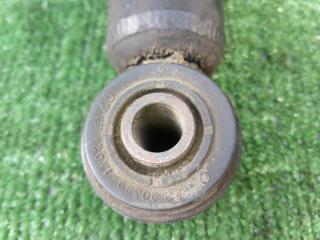 Стойка задняя TOYOTA CELSIOR UCF11 2 ракурс