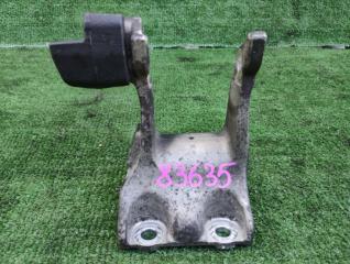 Крепление подушки кпп HONDA Stepwgn RG2 K20A 3 ракурс
