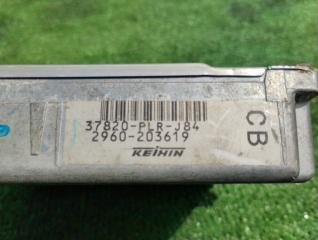 Блок управления efi HONDA CIVIC EU3 D17A 37820-PLR-J84 2 ракурс
