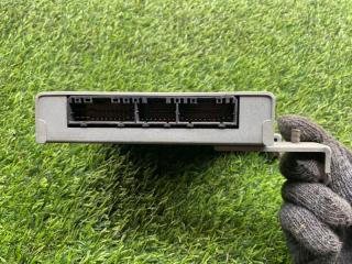 Блок управления акпп MITSUBISHI GALANT EA1A 4G93 MD761737 3 ракурс