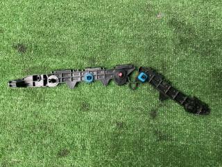 Крепление бампера правое заднее TOYOTA RAV4 MXAA52 52155-42050 3 ракурс Крепление бампера правое заднее TOYOTA RAV4 MXAA52 52155-42050 3 ракурс