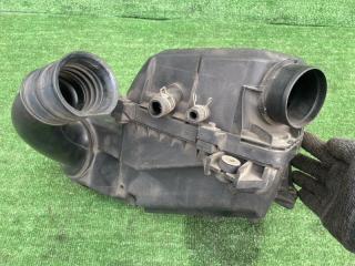 Корпус воздушного фильтра HONDA ELYSION RR1 K24A 4 ракурс Корпус воздушного фильтра HONDA ELYSION RR1 K24A 4 ракурс