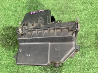 Корпус воздушного фильтра MAZDA ROADSTER NB6C B6 5 ракурс