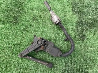 Датчик контроля высоты NISSAN CIMA HF50 53820AT400 3 ракурс