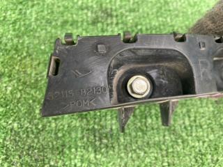 Крепление бампера правое переднее DAIHATSU SONICA L405S 52115-B2130 3 ракурс