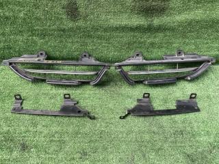 Решетка радиатора MITSUBISHI GRANDIS NA4W MN129413 1 ракурс