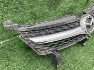 Решетка радиатора MAZDA MPV LY3P L528-50716 4 ракурс
