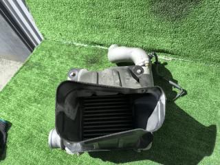 Радиатор интеркулера NISSAN CIMA HF50 VQ30DET 4 ракурс Радиатор интеркулера NISSAN CIMA HF50 VQ30DET 4 ракурс
