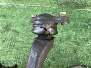 Ступица правая передняя MAZDA BONGO BRAWNY SD2AT R2 2WD 4 ракурс