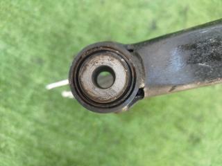 Рычаг правый передний HONDA Stepwgn RF3 4 ракурс Рычаг правый передний HONDA Stepwgn RF3 4 ракурс