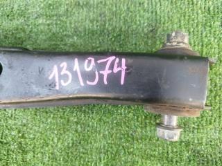Рычаг правый передний NISSAN GLORIA PY32 2 ракурс