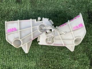 Крепление бампера заднее TOYOTA NOAH ZRR70 52155-28110 1 ракурс