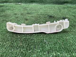 Крепление бампера правое переднее MITSUBISHI EK WAGON B11W 6400F440 1 ракурс