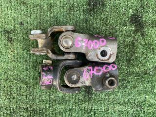 Рулевой карданчик HONDA Stepwgn RF5 1 ракурс