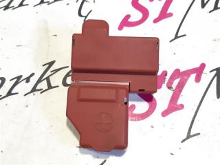 Запчасть крышка клеммы аккумулятора Toyota Sienta 2015