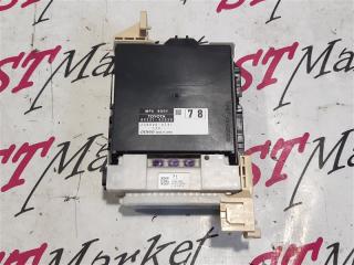 Запчасть блок предохранителей салонный Toyota Sienta 2015