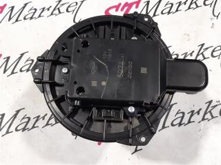 Мотор печки CH-R 2018 NGX10 8NR-FTS Мотор печки CH-R 2018 NGX10 8NR-FTS