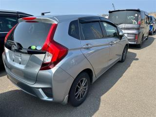 Амортизатор двери багажника FIT 2013 GK3 L13B