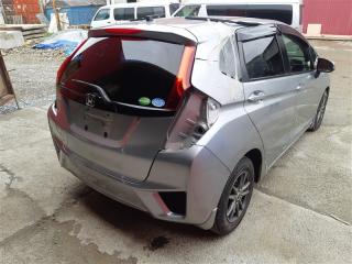 Амортизатор двери багажника FIT 2013 GK3 L13B