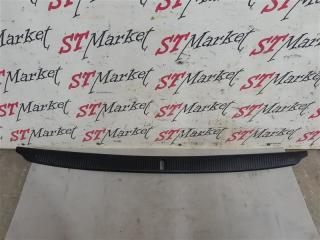 Фото запчасти накладка замка багажника Toyota Carina ED 1996 контрактная запчасть Запчасть накладка замка багажника Toyota Carina ED 1996