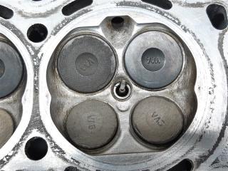 Головка блока цилиндров SERENA 2012 FNC26 MR20DD Головка блока цилиндров SERENA 2012 FNC26 MR20DD