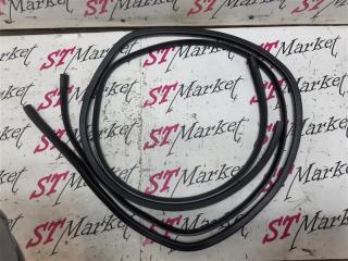 Фото запчасти уплотнительная резинка боковой двери передняя Daihatsu Hijet 2018 контрактная запчасть Запчасть уплотнительная резинка боковой двери передняя Daihatsu Hijet 2018