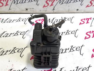 Фильтр паров топлива Toyota VOXY 2014