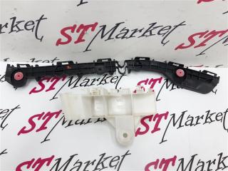 Крепление бампера заднее правое Toyota Corolla Fielder 2016 контрактная Крепление бампера заднее правое Toyota Corolla Fielder 2016