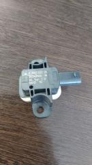 Запчасть датчик удара MERCEDES GL 500 4MATIC 2014