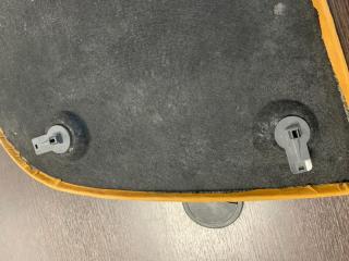 Обшивка багажника Continental