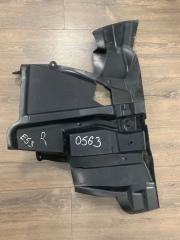 Фото запчасти кожух колесной ниши передний правый BMW X5 2003 Б/У запчасть Запчасть кожух колесной ниши передний правый BMW X5 2003