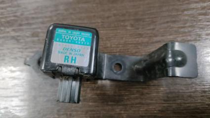 Запчасть датчик удара правый LEXUS RX400H 2006