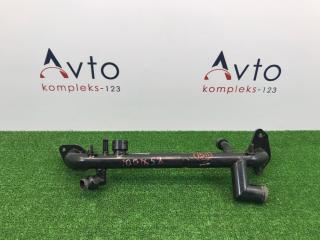 Трубка системы охлаждения Audi A8 2005