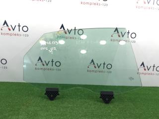 Стекло двери заднее правое Audi A8 2005