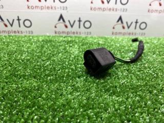 Запчасть разъем Audi Q3 2013