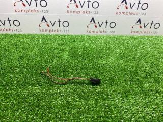 Фото запчасти разъем Mercedes-Benz C-Class 2012 контрактная запчасть Запчасть разъем Mercedes-Benz C-Class 2012