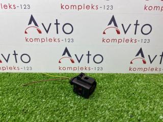 Запчасть разъем Audi A3 2015