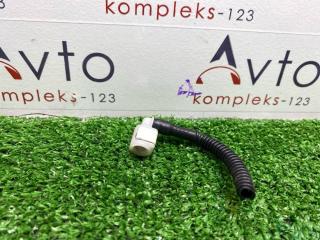 Запчасть штуцер омывателя Audi A1 2010