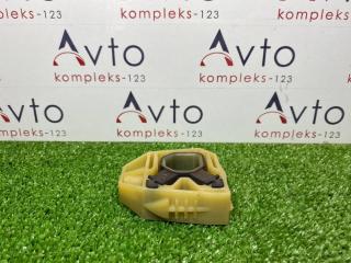 Фото запчасти кронштейн радиатора Audi A3 2009 контрактная запчасть Запчасть кронштейн радиатора Audi A3 2009