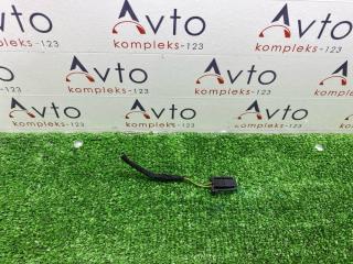 Запчасть разъем Audi Q3 2011