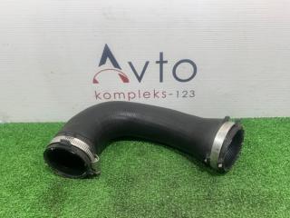 Патрубок интеркулера Audi A4 2012
