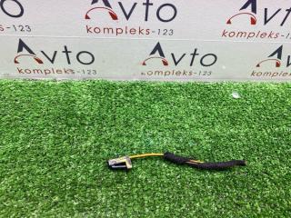 Запчасть разъем Audi Q3 2011