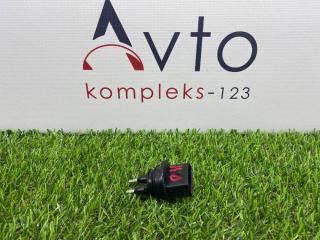 Датчик уровня бачка омывателя Audi A8 2009