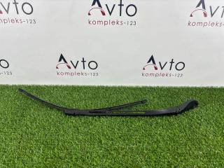 Поводок стеклоочистителя левый Audi A8 2009